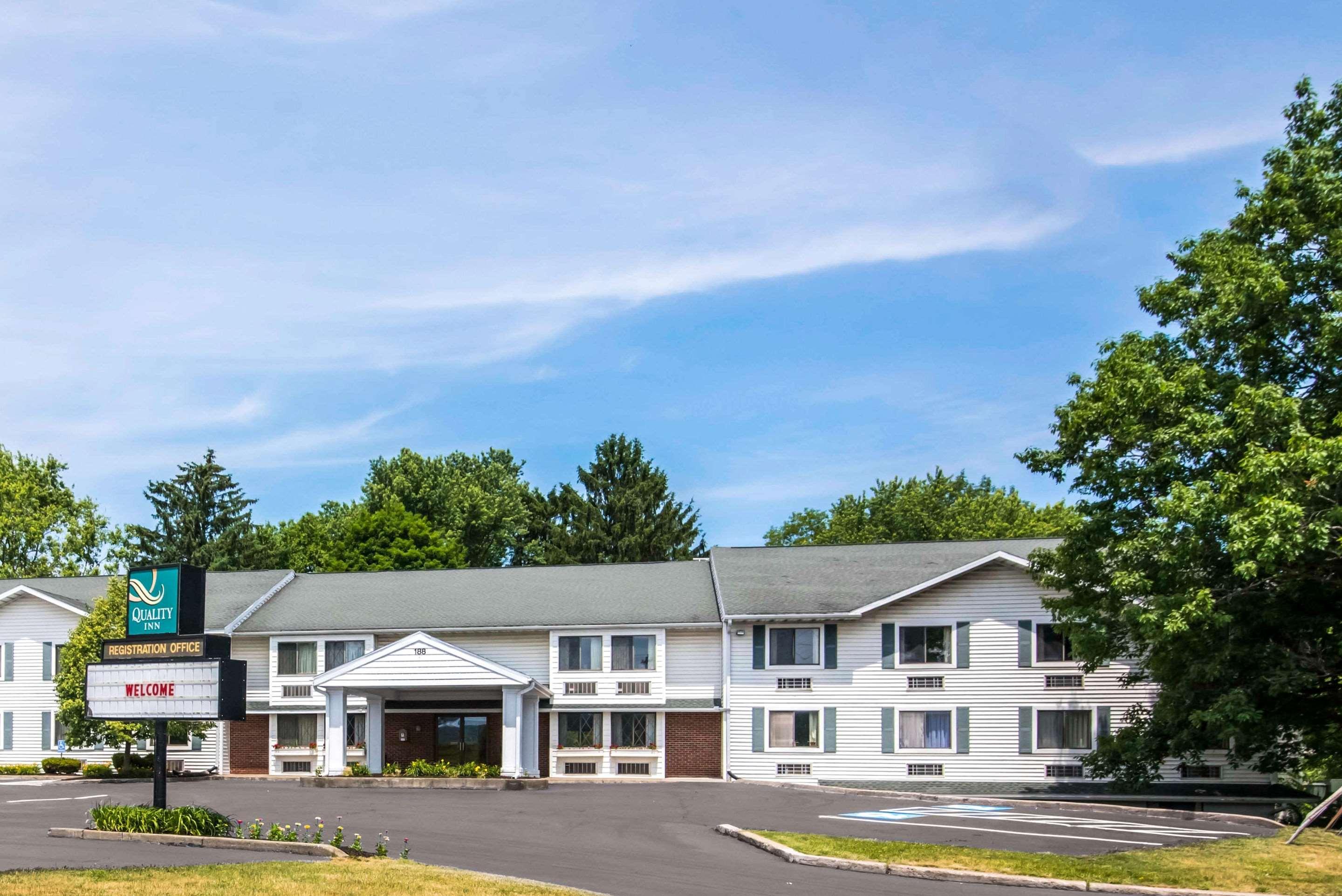 Quality Inn Cortland - University Area Экстерьер фото